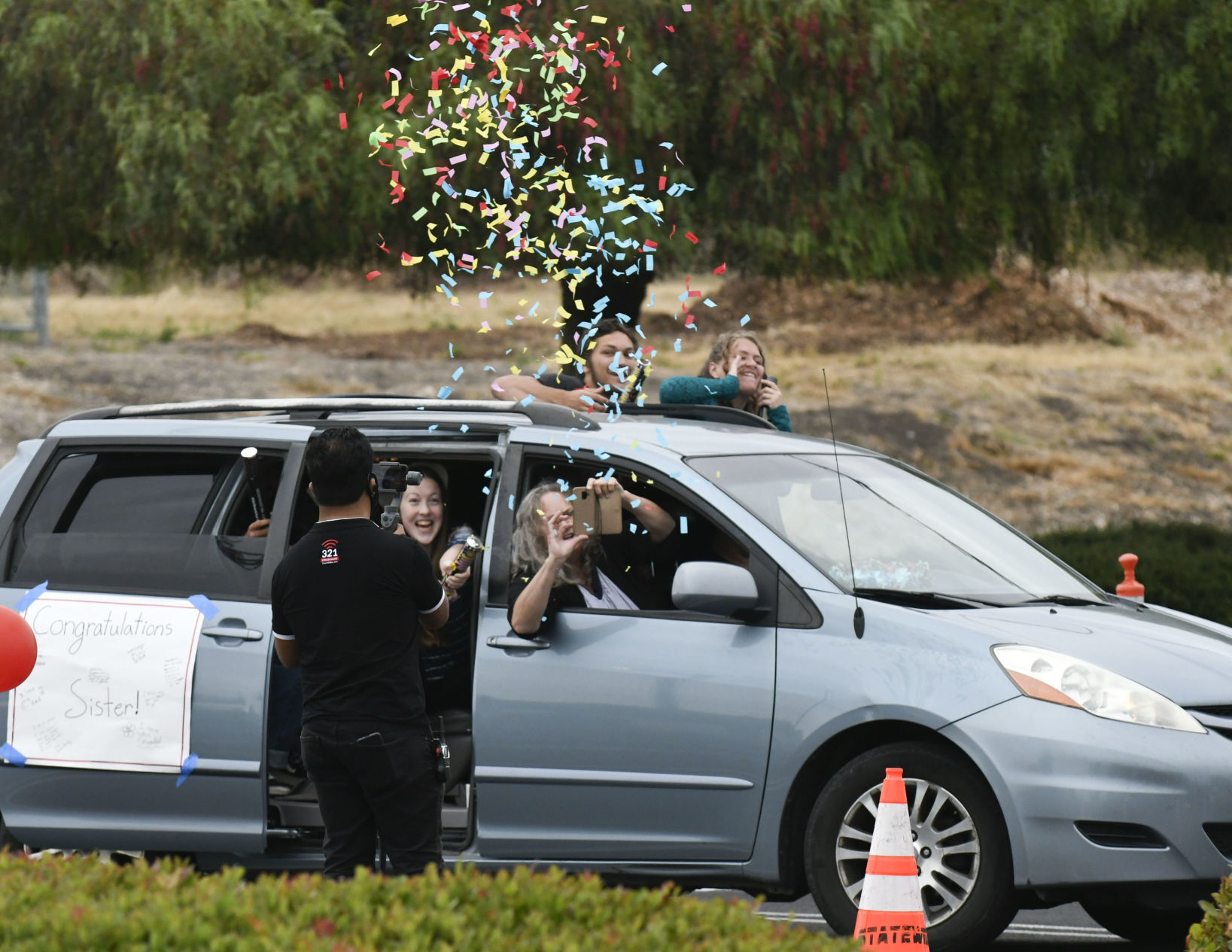 060520 Nipomo graduation 19.jpg